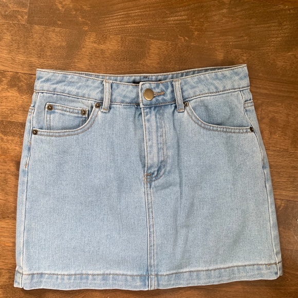 Forever 21 Jean Skirt Size Small - Picture 1 of 3